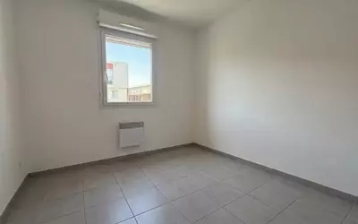 Nîmes (30000)
