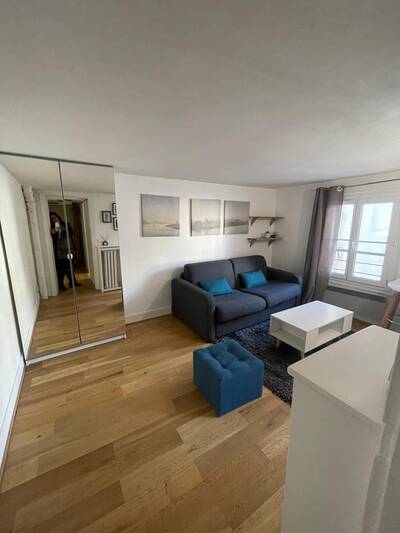 Location appartement studio Paris 9e