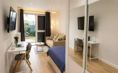 Courbevoie (92400)