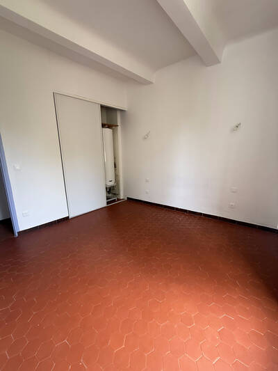 Location appartement 2 pièces Belgentier (83210)