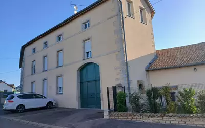Neufchâteau (88300)