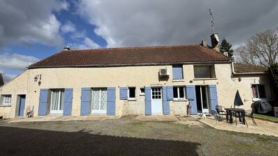 Vente maison 5 pièces Le Mesnil-Saint-Denis (78320)