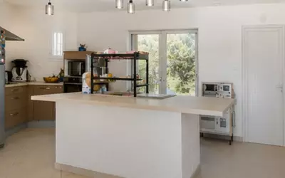 Mondragon (84430)