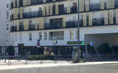Issy-Les-Moulineaux (92130)