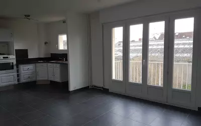 Fontainebleau (77300)