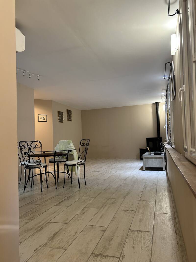 Pertuis (84120)