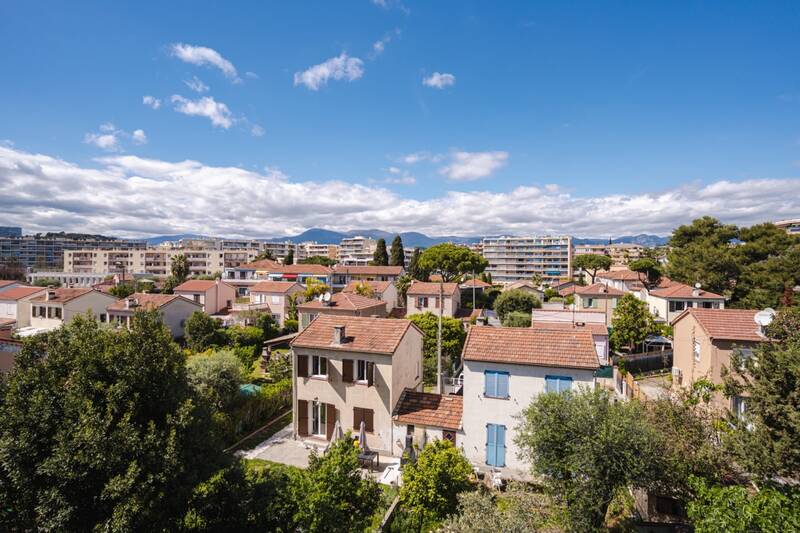 Cagnes-Sur-Mer (06800)