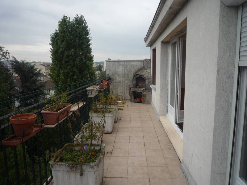 Issy-Les-Moulineaux