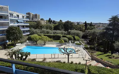 Antibes (06600)