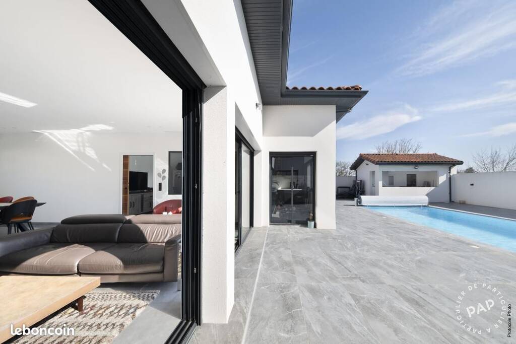 Maison 6 pièces 230 m² · à Pechbonnieu · 230 m² · 685 000 €