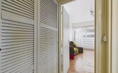 Appartement 1 pièce 26 m² · à Paris 19e · 25,7 m² · 240 000 €
