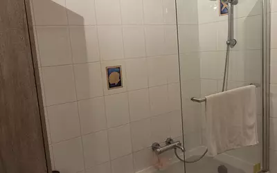 Douvaine (74140)