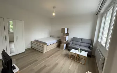 Nantes (44000)
