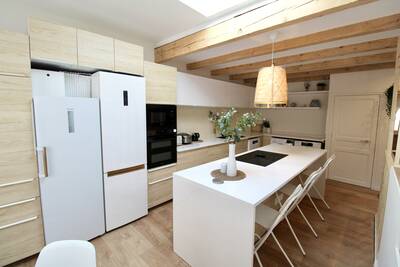 Vente appartement 4 pièces Le Puy-Sainte-Réparade (13610)