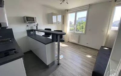 Issy-Les-Moulineaux (92130)