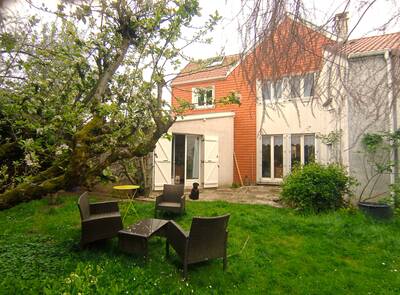 Vente maison 9 pièces Voisins-le-Bretonneux (78960)