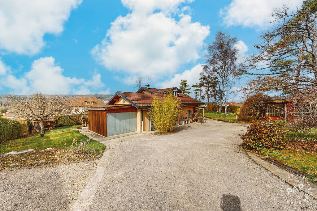 Maison 4 pièces 115 m² · à Groissiat · 115 m² · 285 000 €