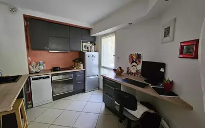 Nantes (44000)