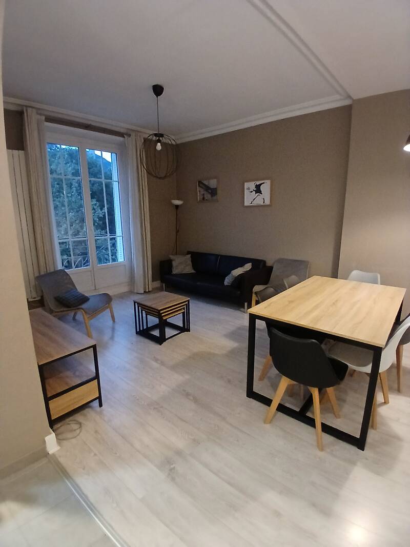 Grenoble (38000)