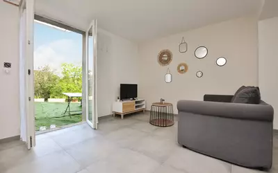 Biot (06410)
