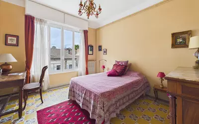 Avignon (84000)