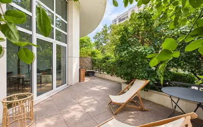 + Terrasse 40 M²