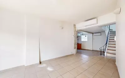 Avignon (84000)