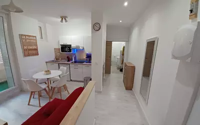 Toulon (83000)