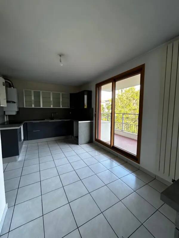 Villeurbanne (69100)