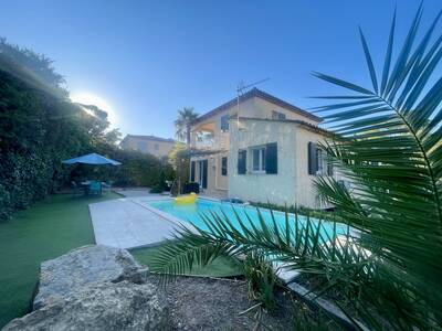 Vente maison 5 pièces Saint-Raphaël (83)