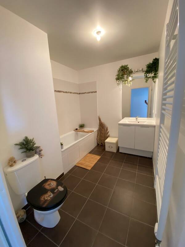 Magny-Le-Hongre (77700)