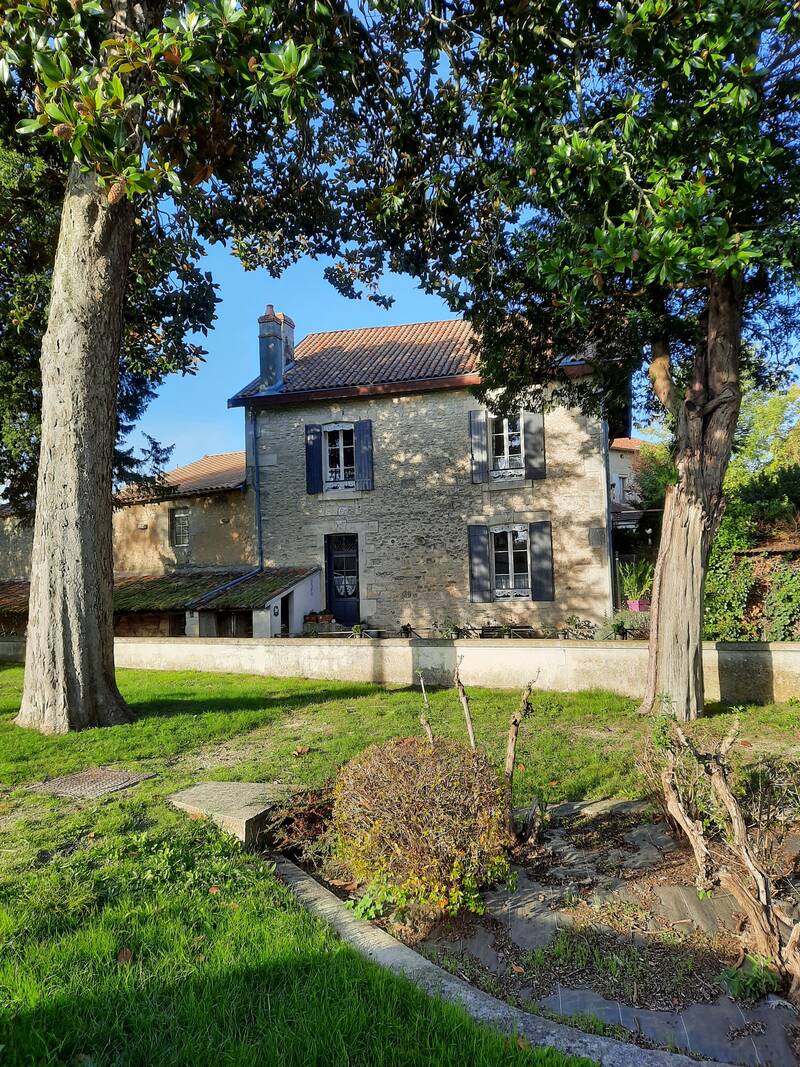 Saint-Jean-D'angély (17400)