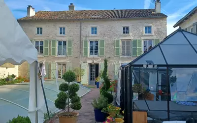 Couhé (86700)