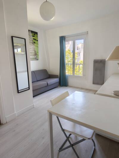 Location appartement studio Paris 11e