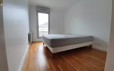 Lyon 7E