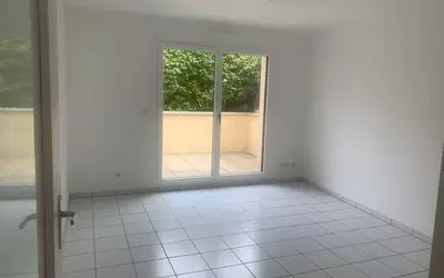 Nantes (44000)