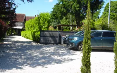 Aillant-Sur-Tholon (89110)
