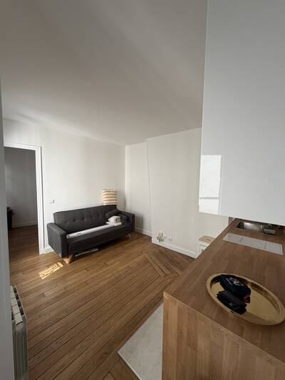 Location appartement 2 pièces Paris 18e