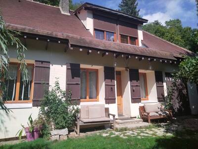 Vente maison 5 pièces Saint-Hilarion (78125)
