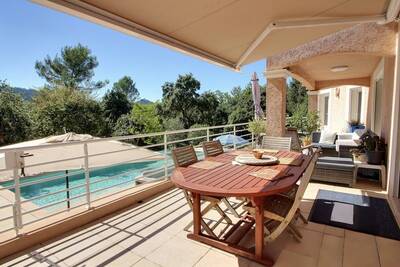 Vente maison 7 pièces Forcalqueiret (83136)