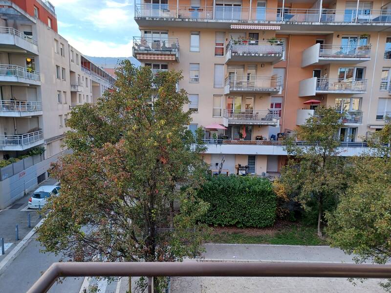 Grenoble (38000)
