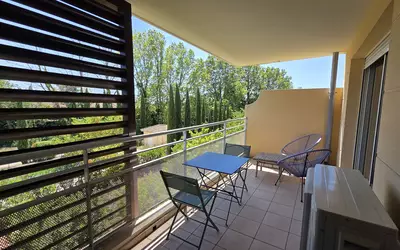 Avignon (84000)