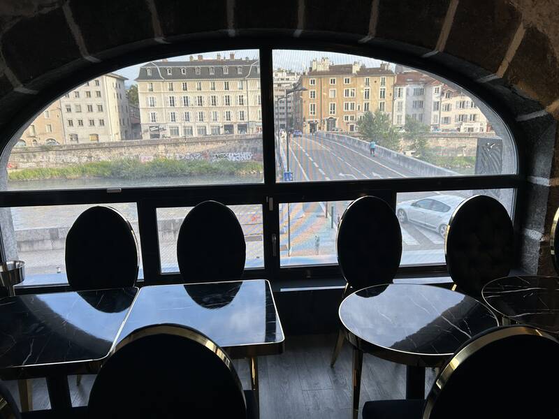 Grenoble (38000)