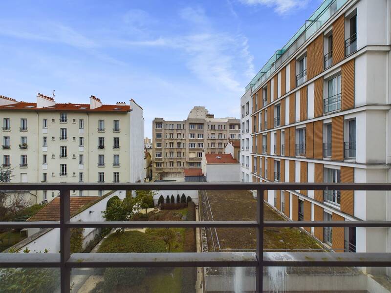 + Balcon 7,64M² Vanves (92170)