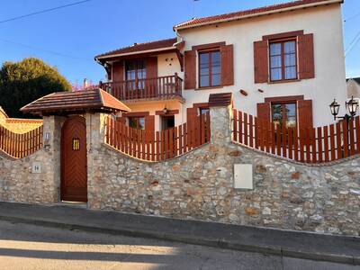 Vente maison 4 pièces Condé-Sainte-Libiaire (77450)