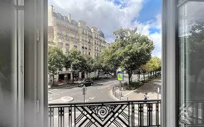 Paris 11E