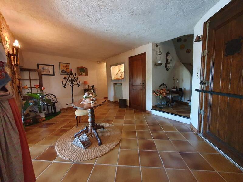 Cabris (06530)