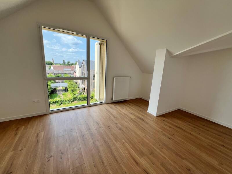 Senlis (60300)