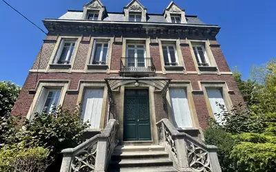 Rouen (76000)