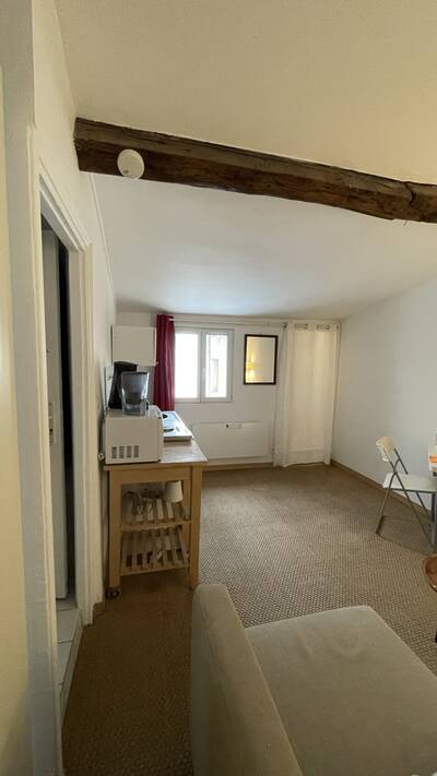 Location appartement studio Paris 17e